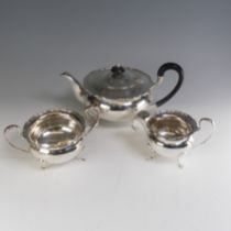 A George V silver three piece Tea Set, by Walker & Hall, hallmarked Sheffield, 1929/30, of