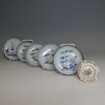 A Chinese Nanking Cargo blue and white porcelain Saucer, of underglaze decoration, D 13cm,