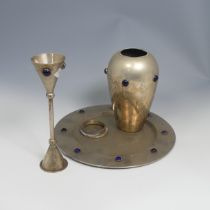 An Arts and Crafts polished pewter Goblet, in the style of Newlyn, with glass roundels, H 22 cm,