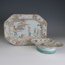 A 19thC Chinese famille rose porcelain footed Dish, decorated in typical style, with dignitary and