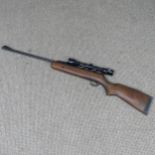 A BSA Supersport .22 Cal Air Rifle, serial no. DS94095, with model 12 original wide angle scope.