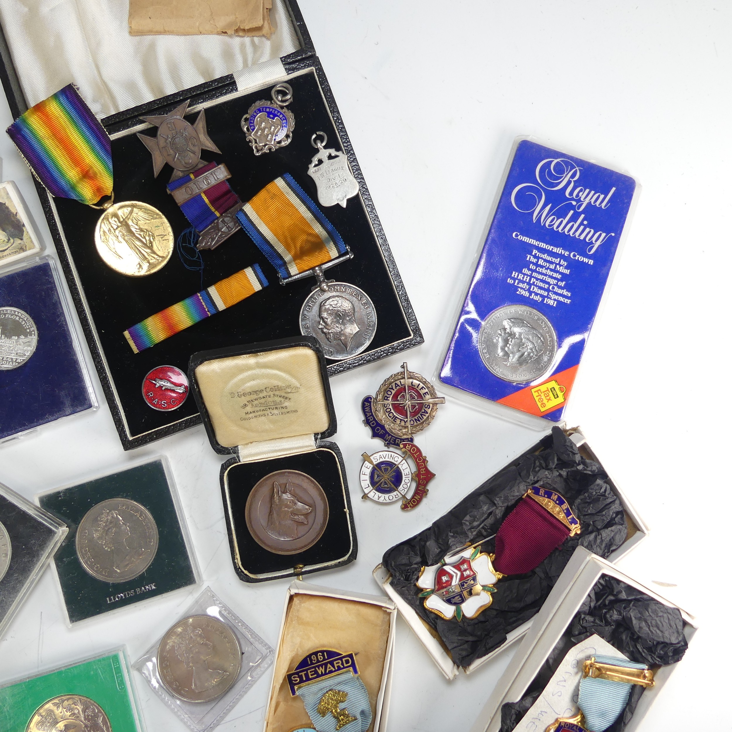 A pair of WW1 Medals, awarded to 2362 pte. W.J. East, Berks Yeo, together with a replica 1739 - Image 3 of 7