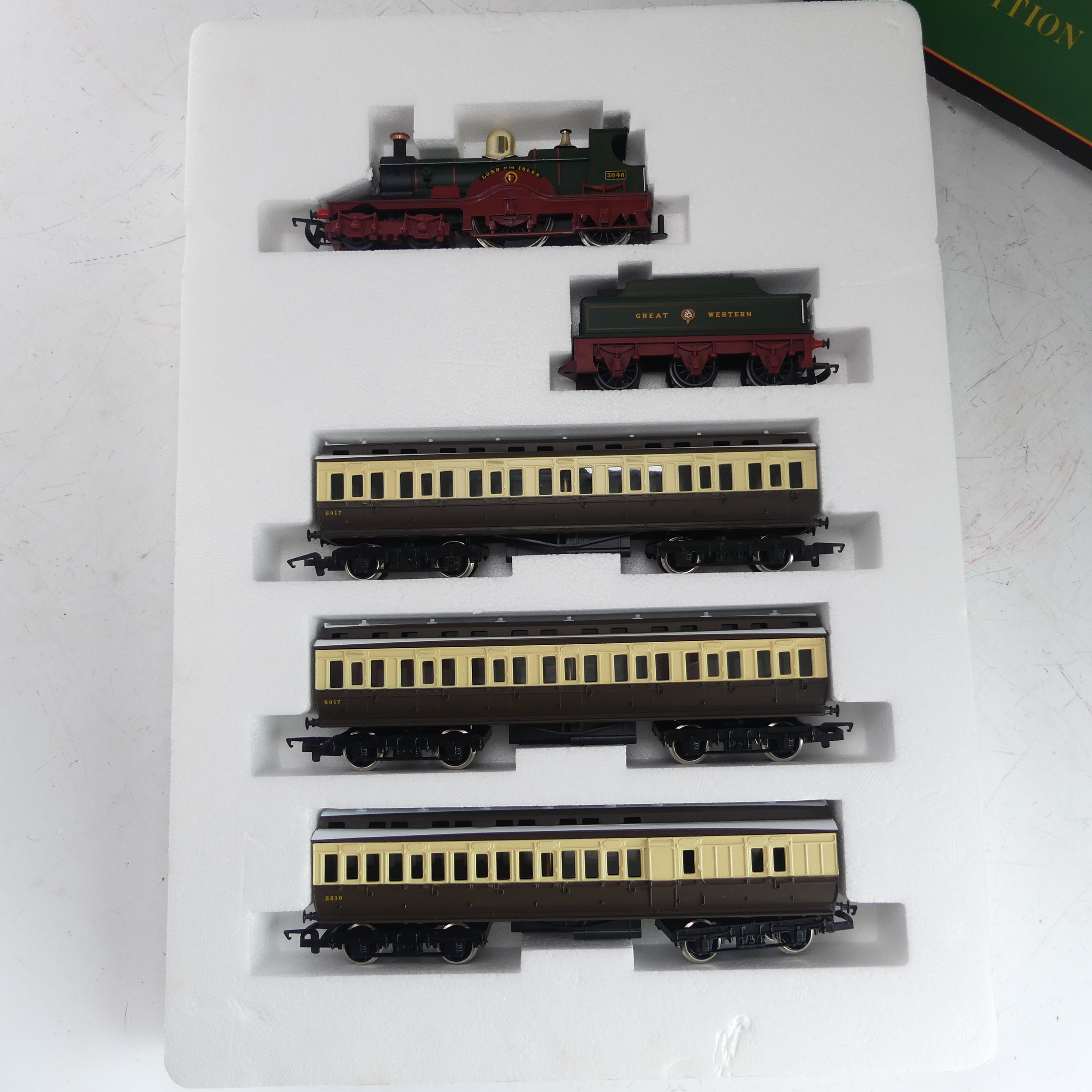 Hornby Railways ‘00’ gauge limited edition Great Western Railway "Lord of the Isles" set, containing - Bild 4 aus 7