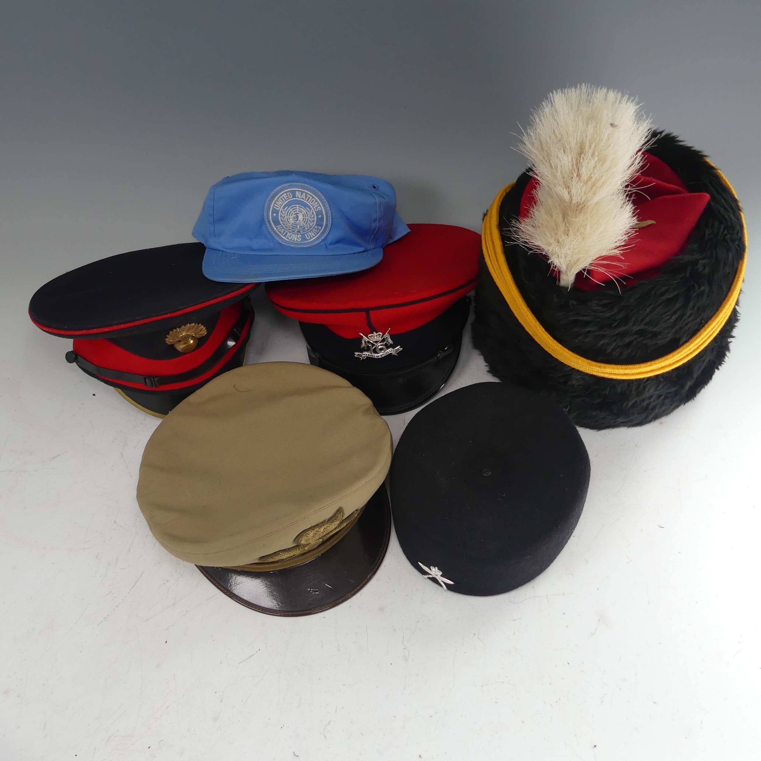 A collection of mainly reproduction British and other military Caps and Hats, including ; peaked - Bild 6 aus 8