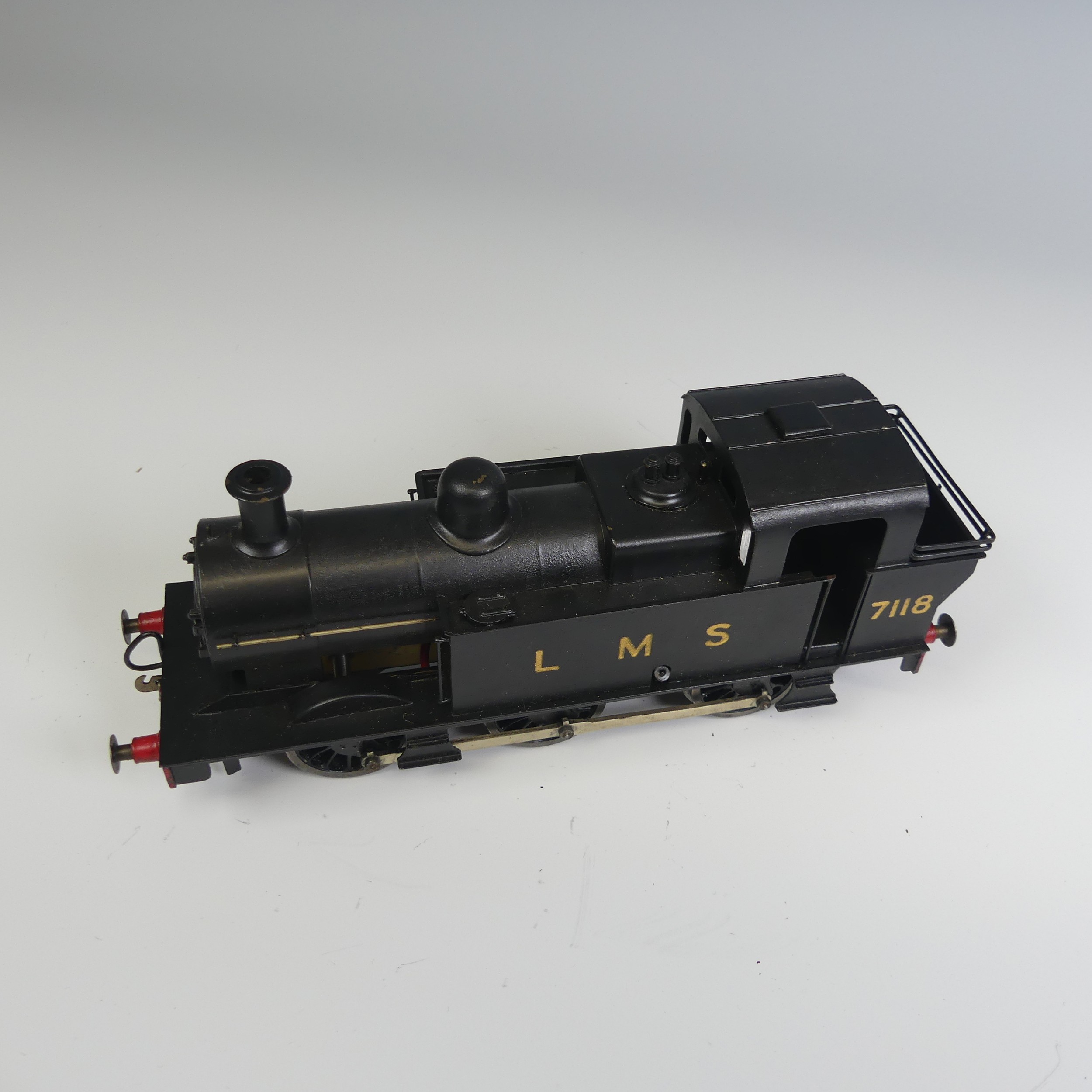 Leeds Model Co ‘0’ gauge electric LMS ‘Jinty’ 0-6-0 Tank Locomotive, finished in black as LMS 7118. - Bild 6 aus 7