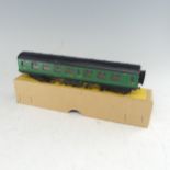 Exley: ‘00’ gauge Type K6 S.R. Side Corridor Full 3rd Passenger Coach No.8995, green, boxed, overall