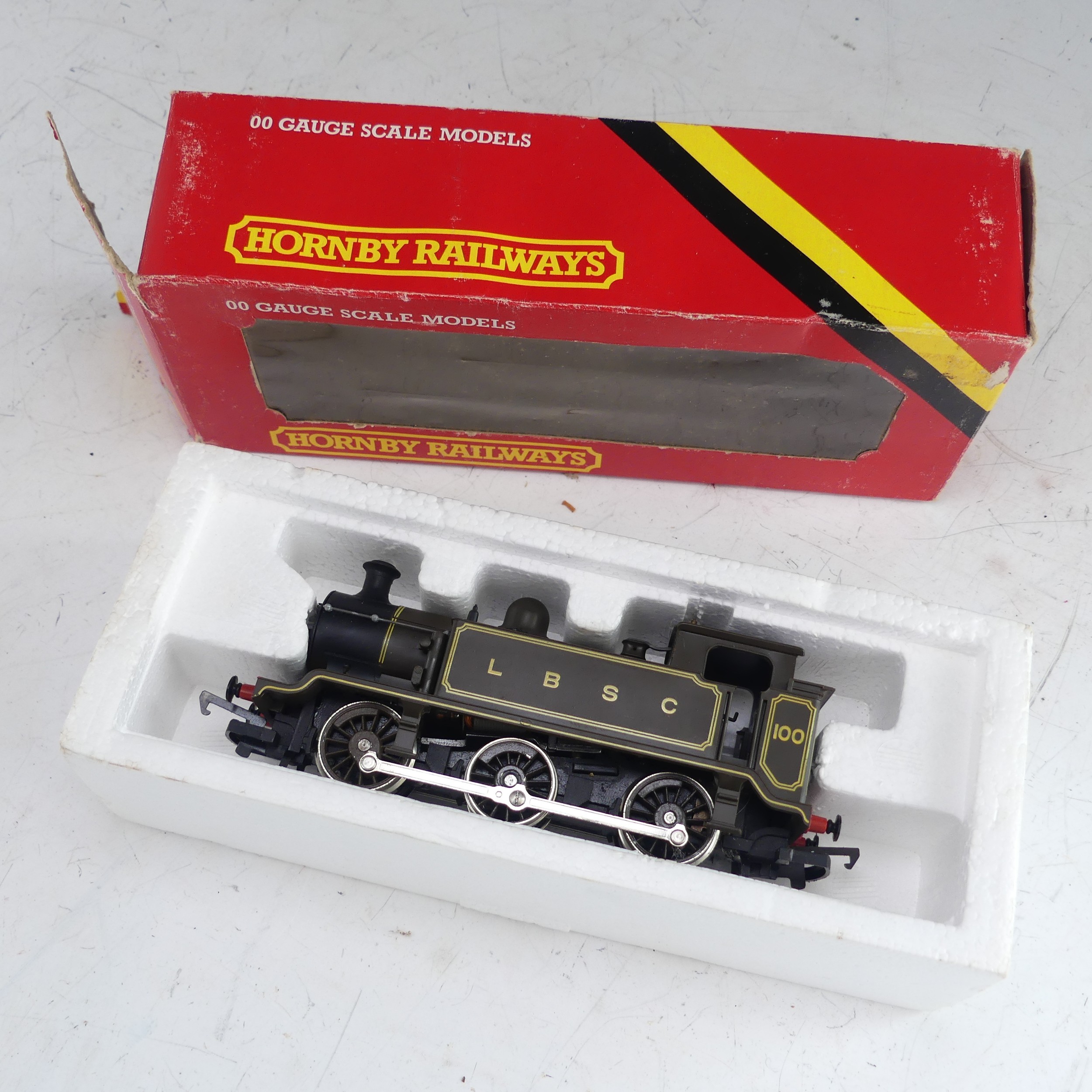 Hornby Railways: Seven ‘00’ gauge Tank locomotives, all boxed, including 2 x R.062 B.R. Class 4P ( - Bild 8 aus 8