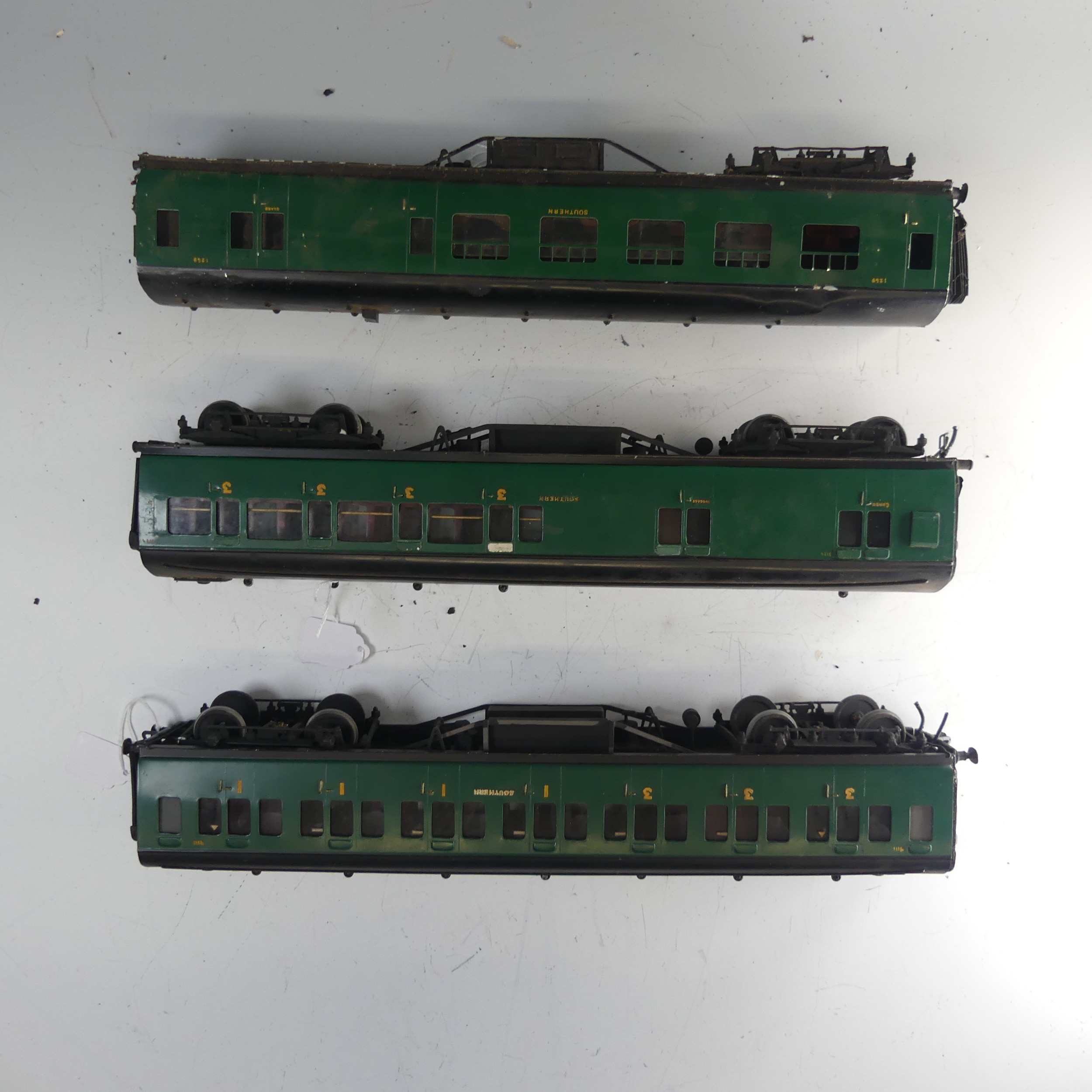 Two Exley ‘0’ gauge SR Coaches, green with yellow lettering, repainted, together with two Exley ' - Image 6 of 11