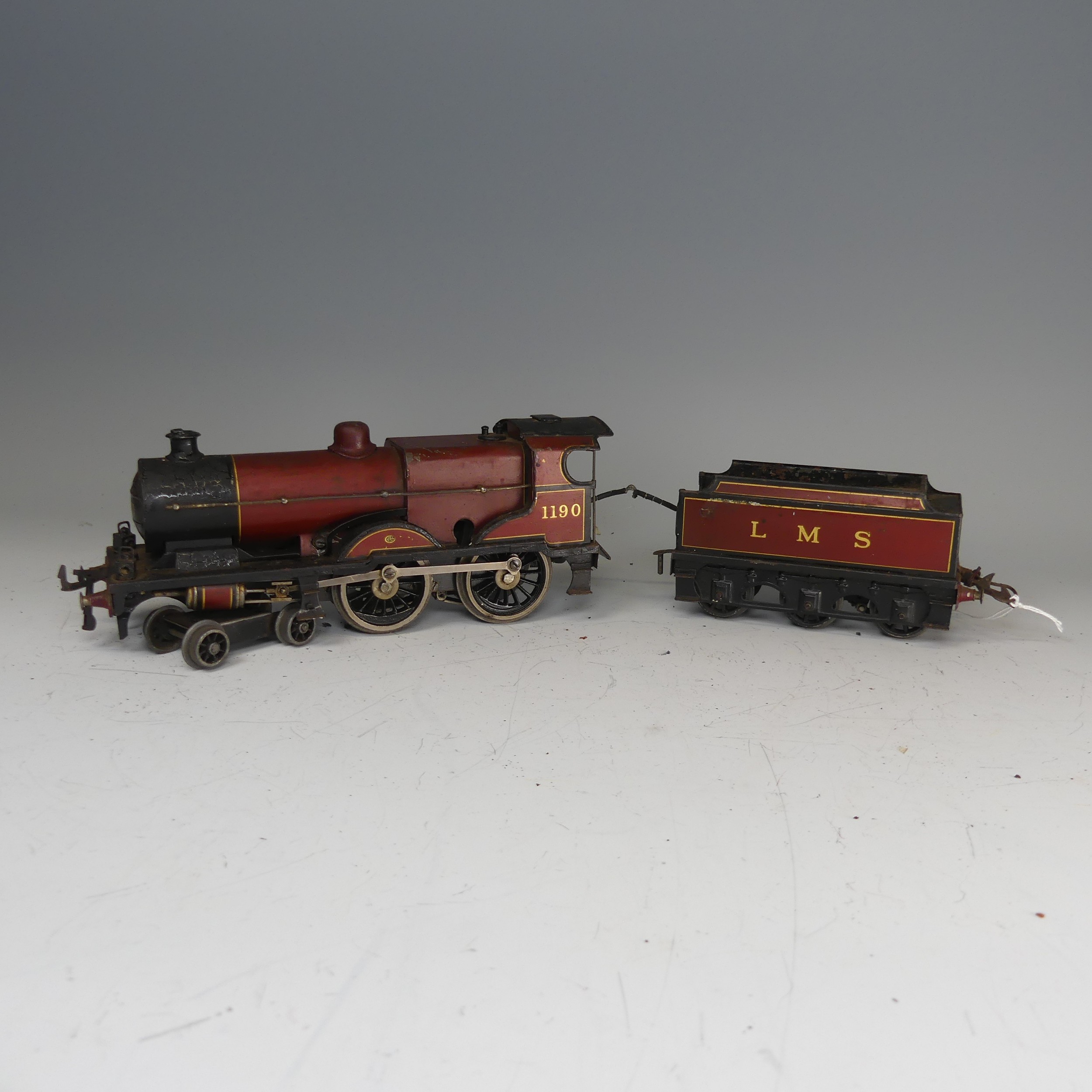 Bassett-Lowke ‘0’ gauge 3-rail electric LMS Standard Compound 4-4-0 Locomotive and six-wheel Tender, - Bild 6 aus 7