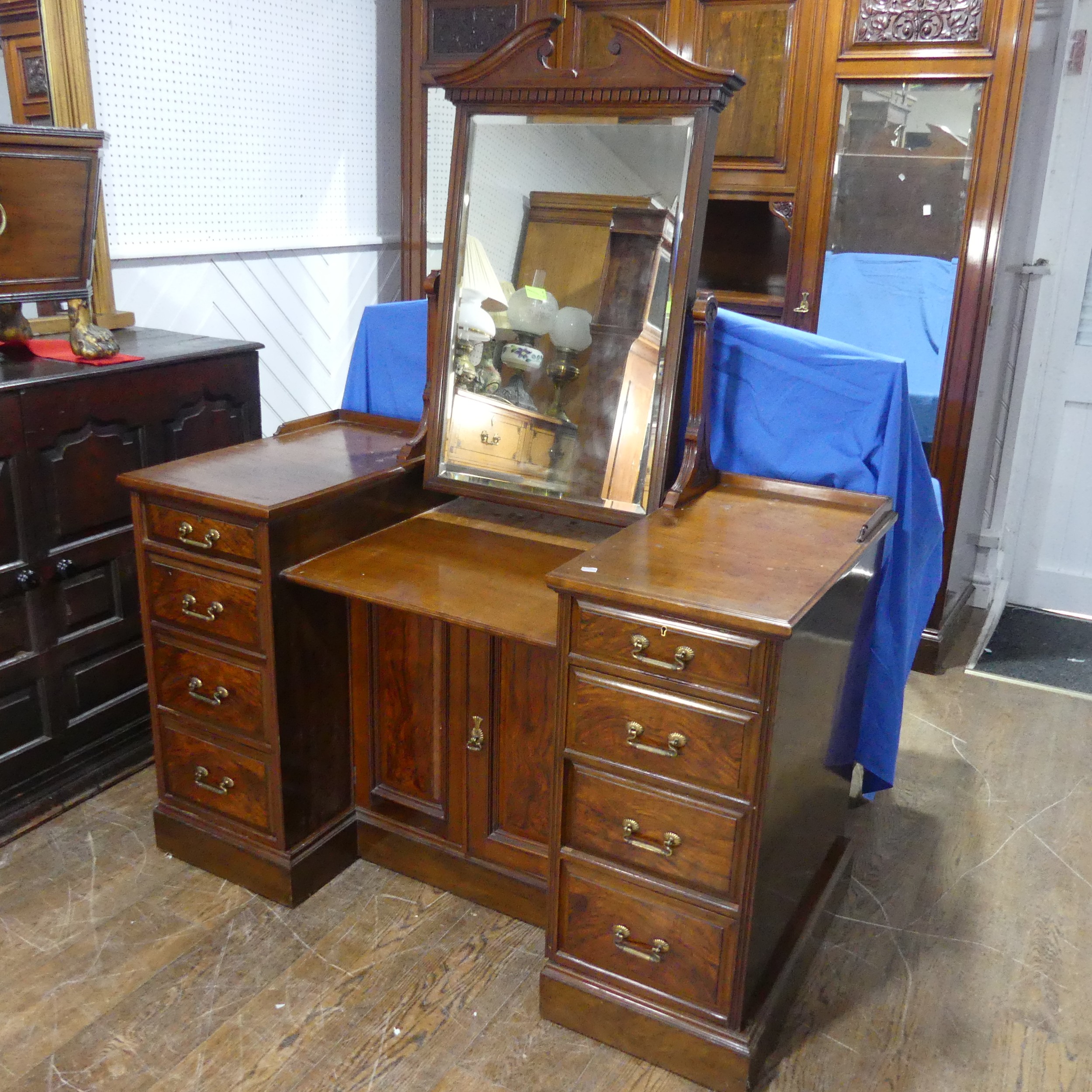 A good Victorian four-piece walnut and mahogany bedroom Suite, including ; a large compactum - Image 12 of 18