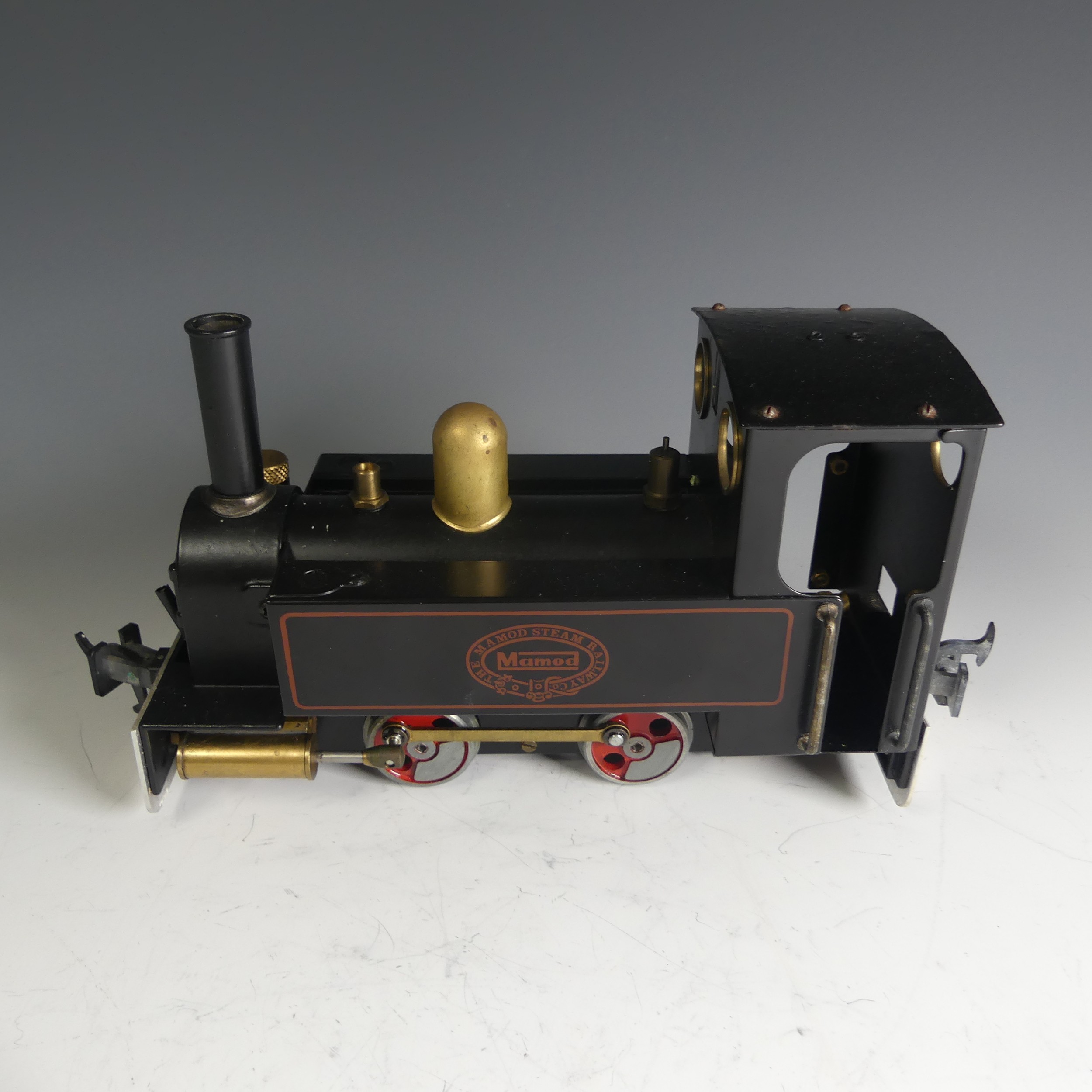 Mamod, 0 gauge, Live Steam, 0-4-0 Tank Locomotive, finished in black, with alterations to buffers - Image 3 of 4