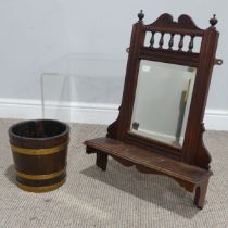 A small antique brass bound oak Bucket / Jardinière, H 20 cm, together with a small mahogany wall