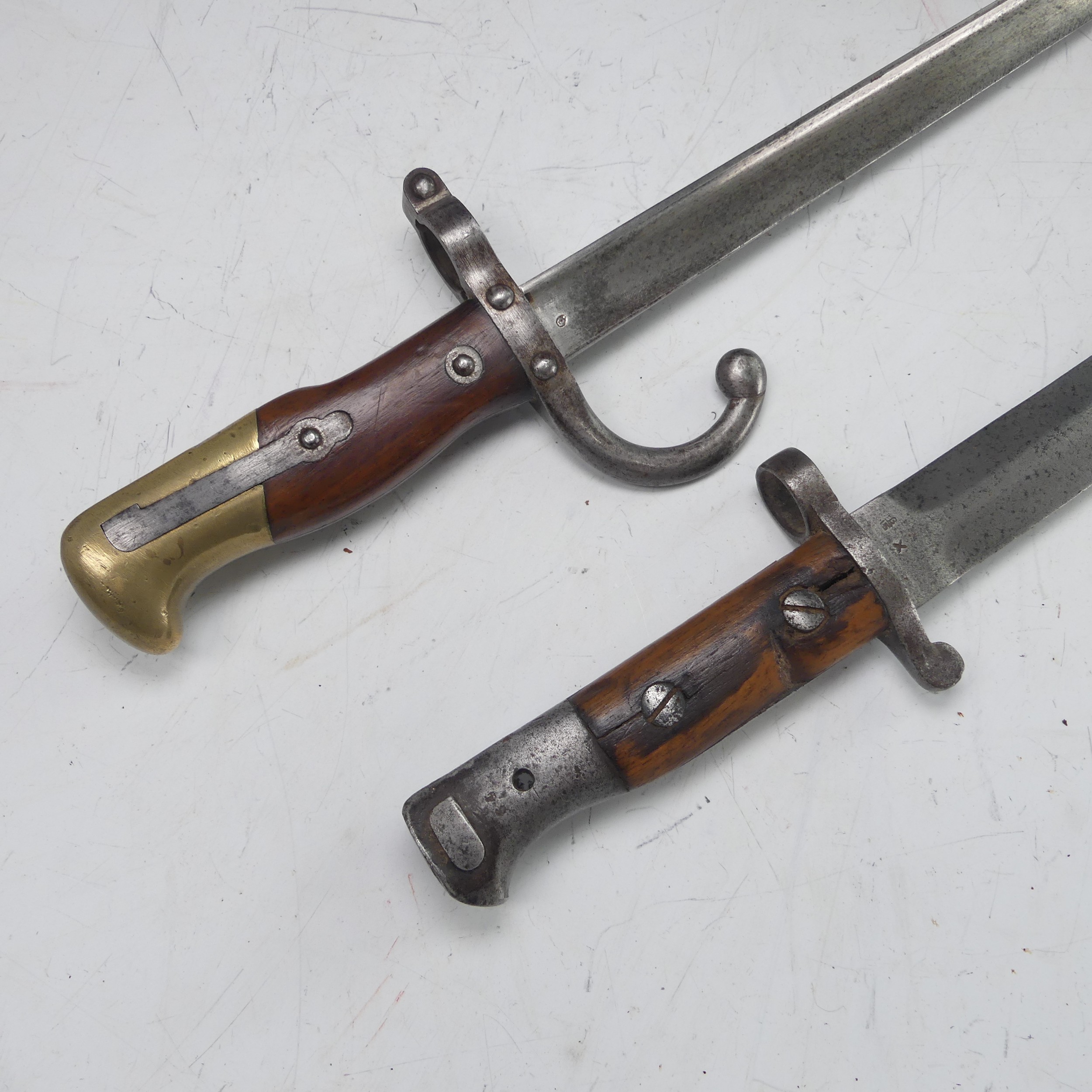 A 19th century French Gras Bayonet, marked the the spine '1879' to the hilt '04893', total length 65 - Image 7 of 9