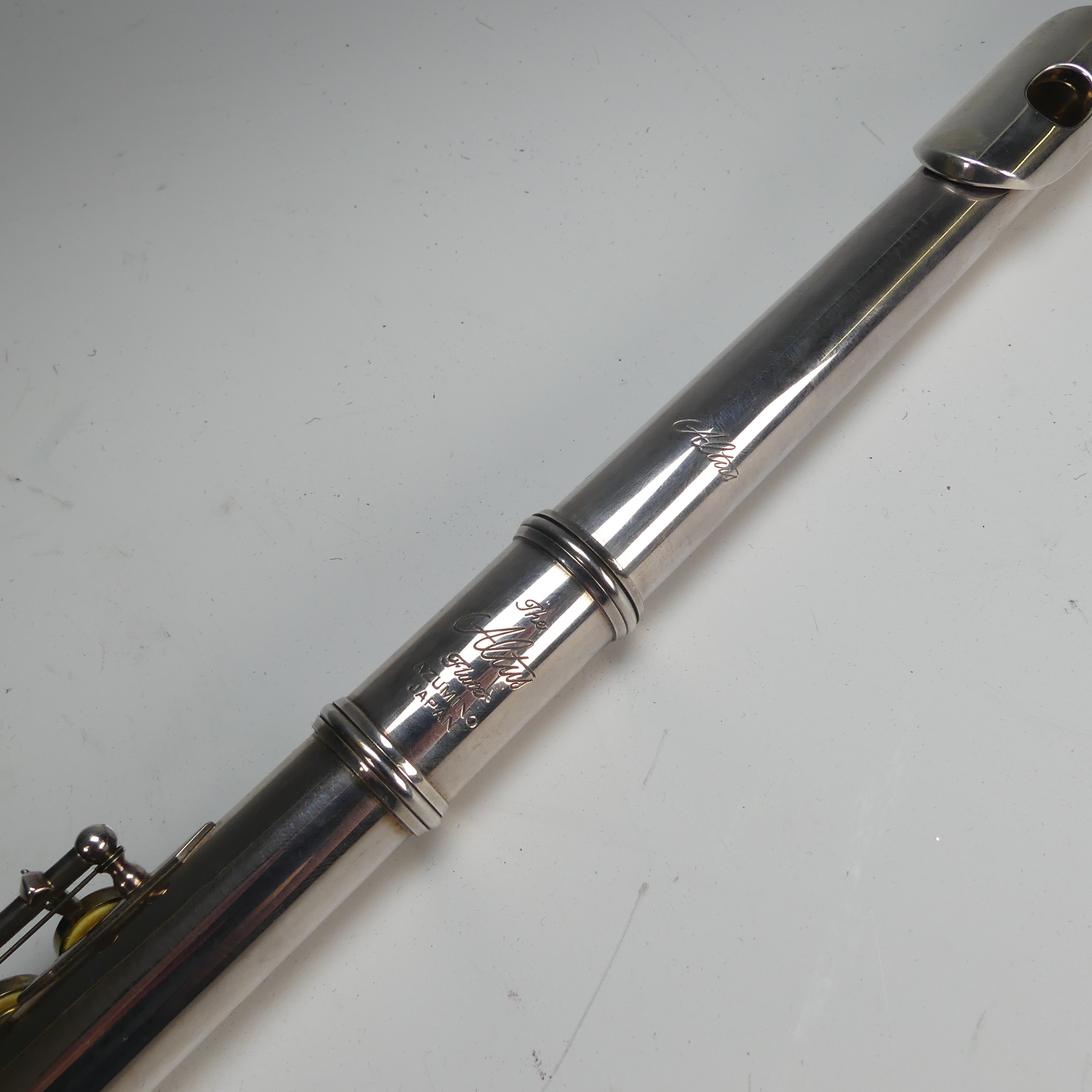 An Altus A907 Flute, with .900 silver headjoint and silver plated body, serial no. 007397, the - Image 3 of 11