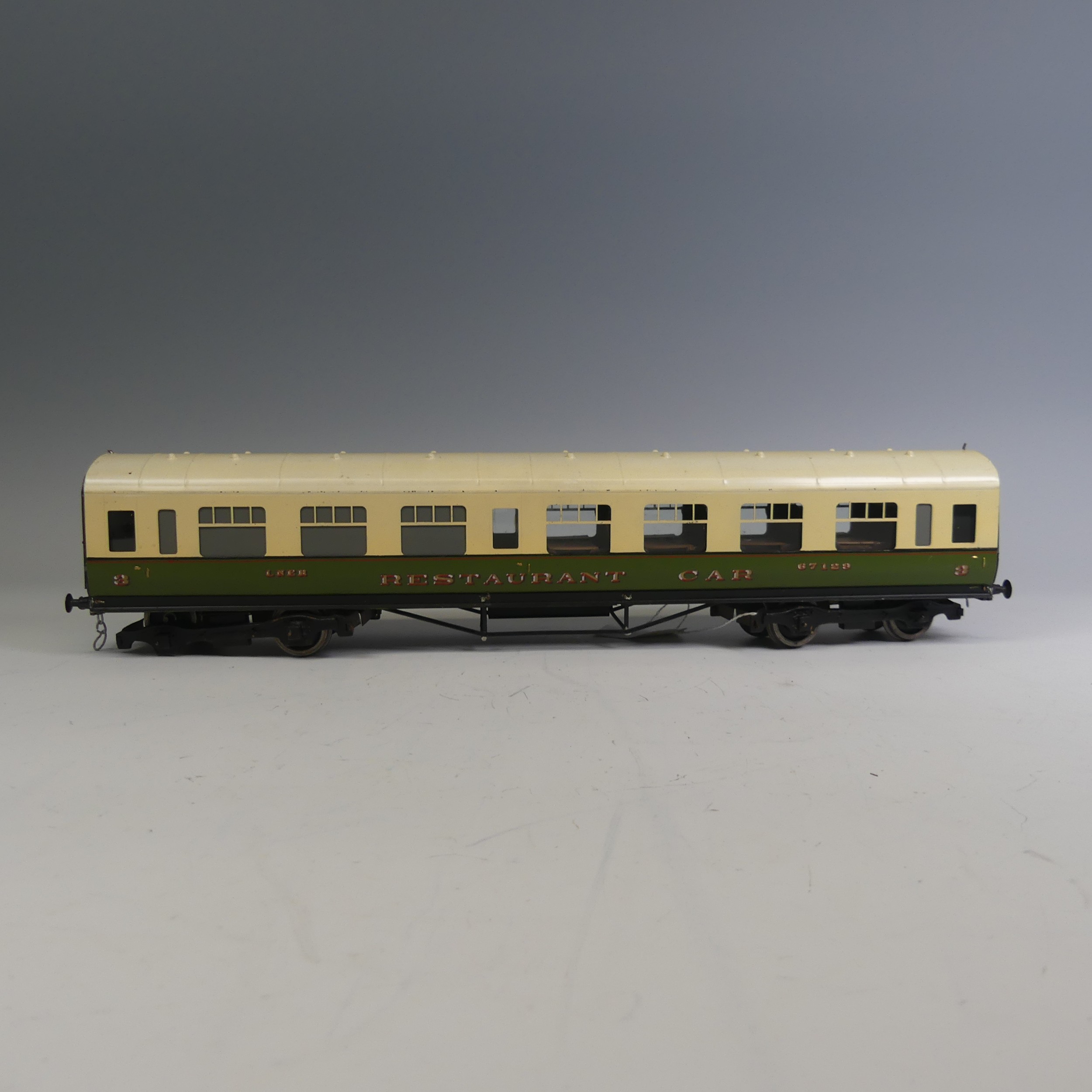Exley ‘0’ gauge LNER 3rd/Restaurant Car, cream and green, No.67129. - Image 5 of 6