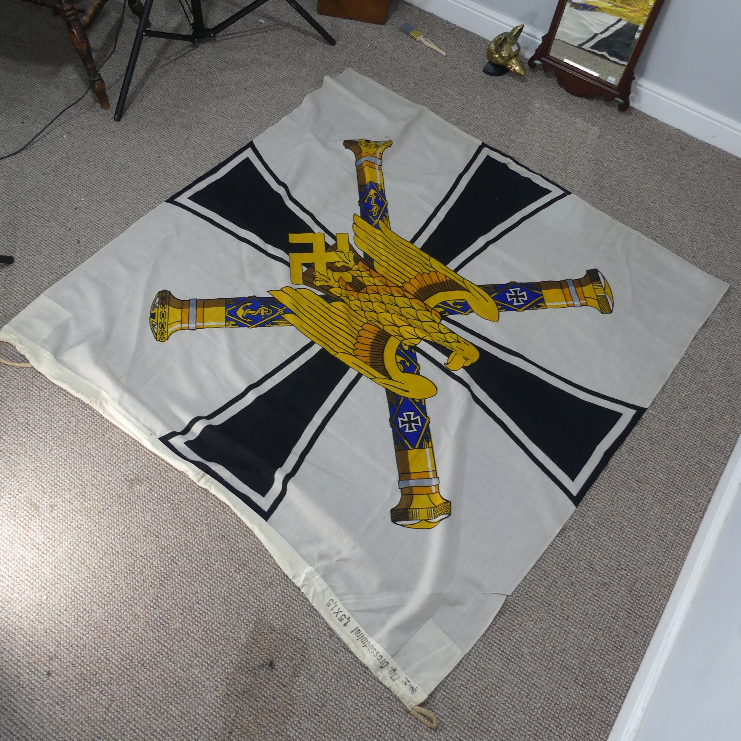 A scarce Third Reich Kriegsmarine Grand Admiral's Flag, as flown when the Grand Admiral of the - Image 4 of 6