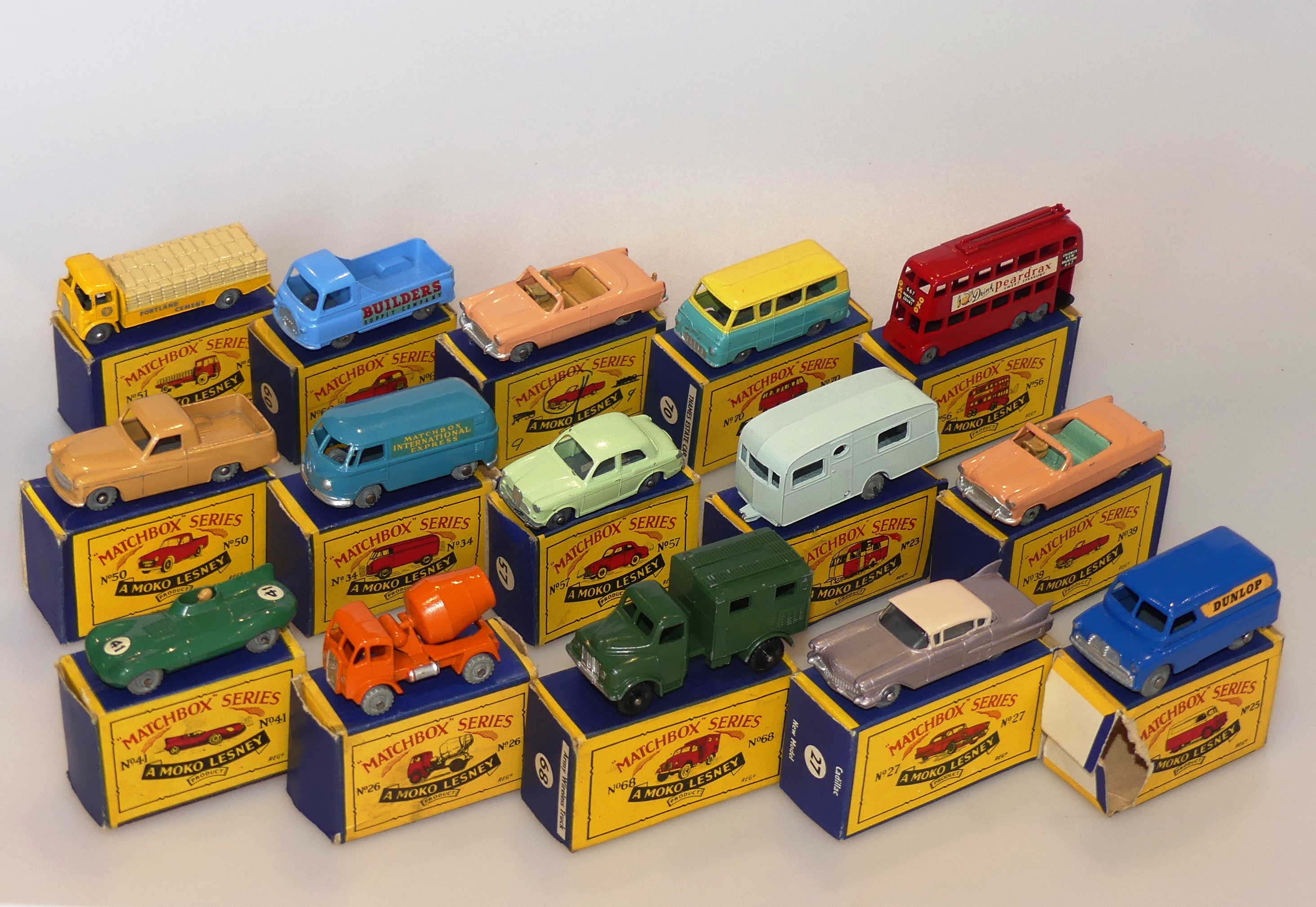 Moko Lesney “Matchbox” Series, an impressive collection of eighty model vehicles, all boxed, - Bild 5 aus 5