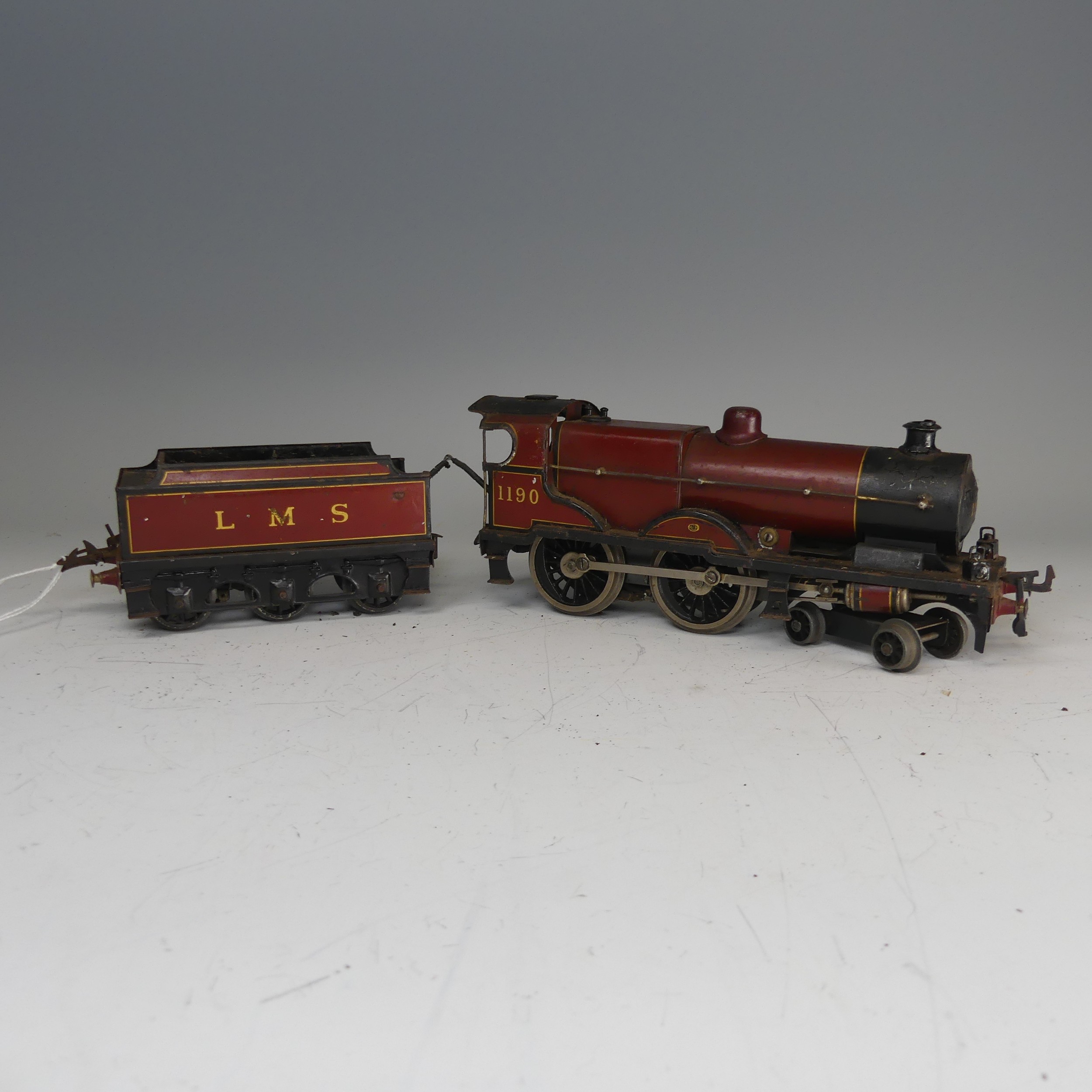 Bassett-Lowke ‘0’ gauge 3-rail electric LMS Standard Compound 4-4-0 Locomotive and six-wheel Tender, - Bild 5 aus 7