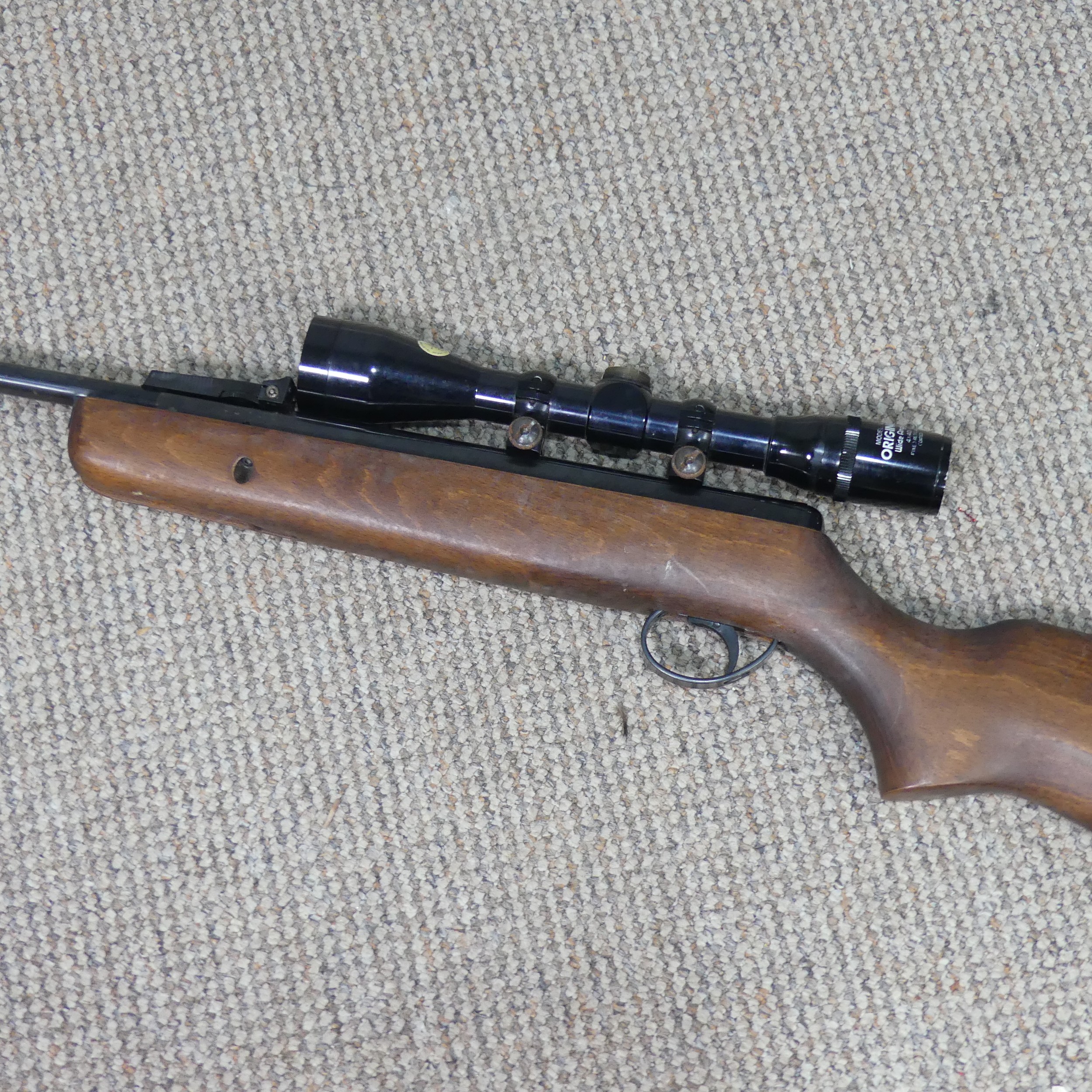 A BSA Supersport .22 Cal Air Rifle, serial no. DS94095, with model 12 original wide angle scope. - Image 2 of 6