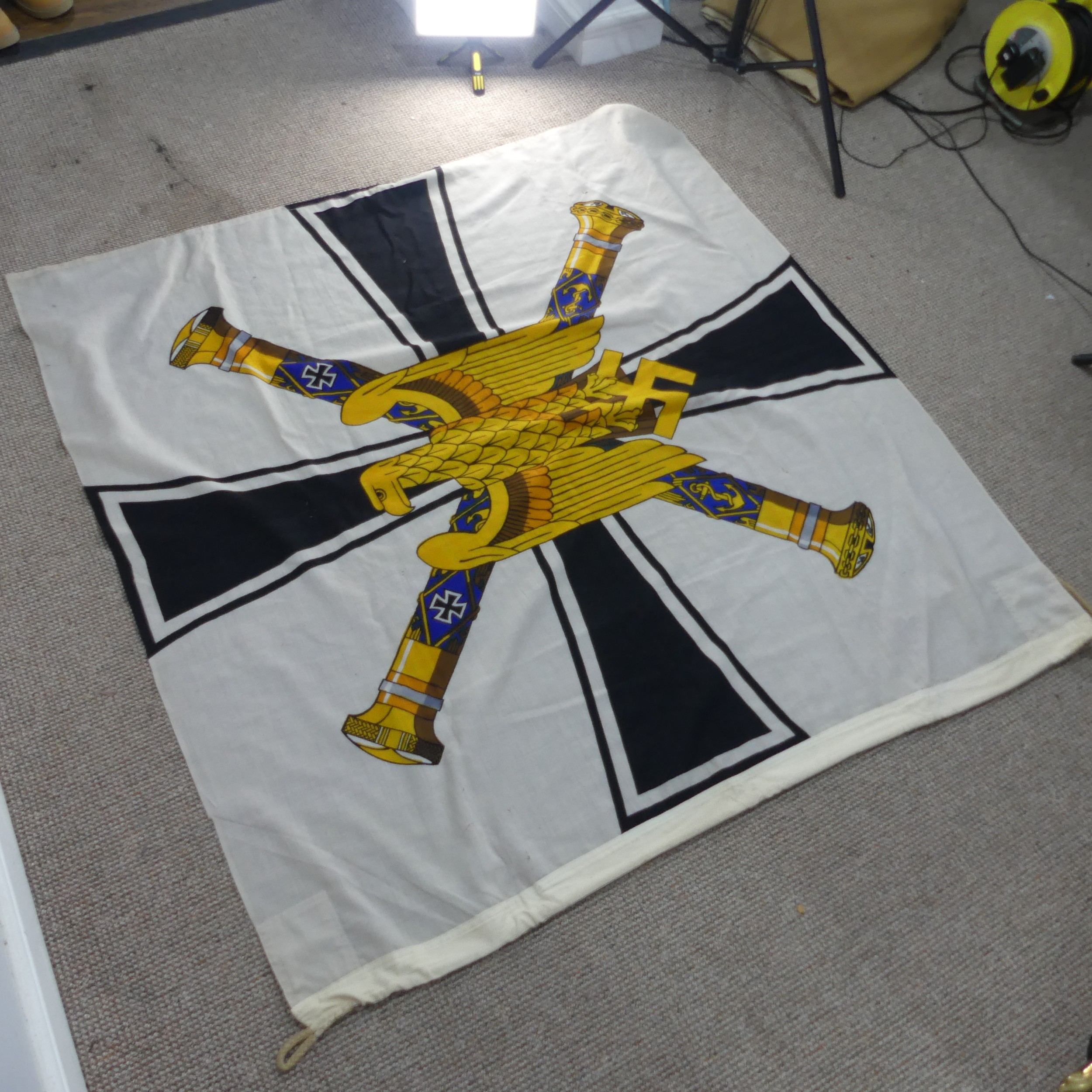 A scarce Third Reich Kriegsmarine Grand Admiral's Flag, as flown when the Grand Admiral of the - Image 6 of 6