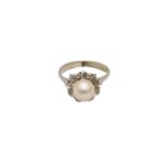 A PEARL RING