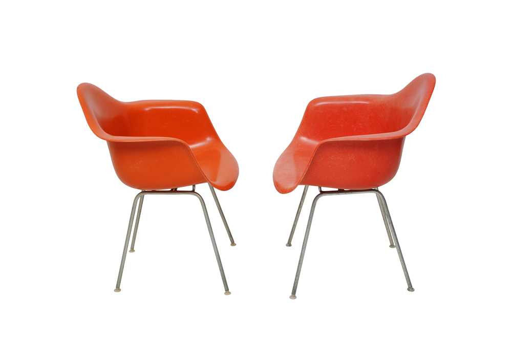 CHARLES AND RAY EAMES (AMERICAN, CHARLES 1907-1988/ RAY 1912-1988) FOR HERMAN MILLER Preview: Colvil - Image 2 of 6