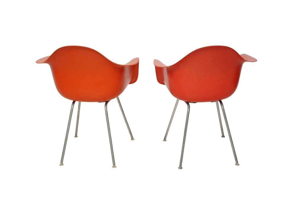 CHARLES AND RAY EAMES (AMERICAN, CHARLES 1907-1988/ RAY 1912-1988) FOR HERMAN MILLER Preview: Colvil - Image 3 of 6