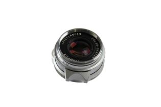 A Voigtlander 50mm f2.5 Color-Skopar LTM Lens