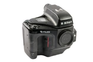 A Nikon E2Ns camera body.