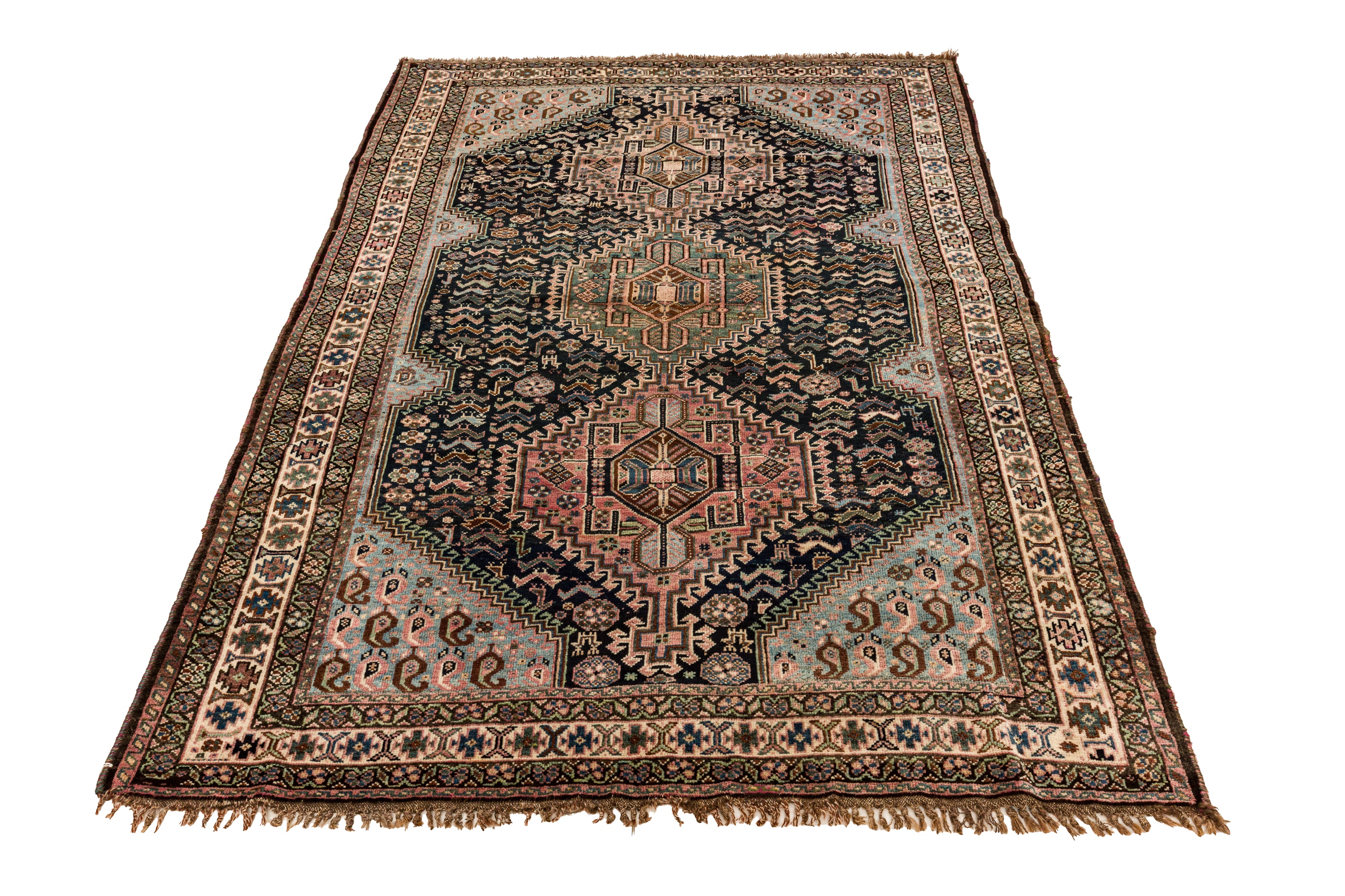 AN ANTIQUE QASHQAI RUG, SOUTH-WEST PERSIA - Image 2 of 8