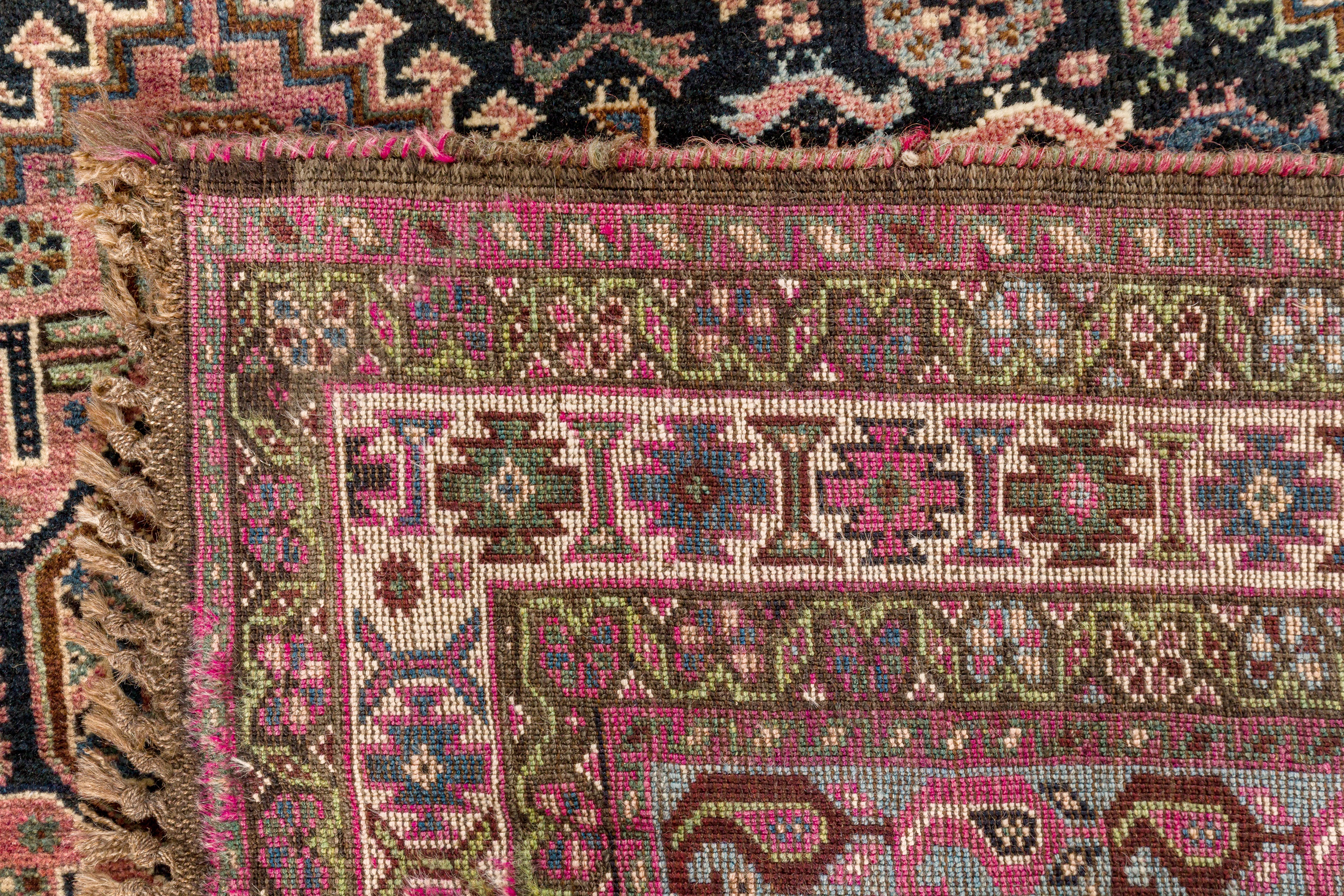 AN ANTIQUE QASHQAI RUG, SOUTH-WEST PERSIA - Image 8 of 8