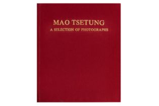 Mao Tsetung: A Selection of Photographs [HUO BO], 1976