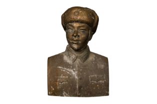 Model Hero – Lei Feng