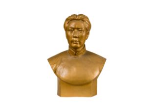 A Gilt Ceramic Bust of Mao