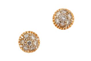 A PAIR OF DIAMOND CIRCULAR STUD EARRINGS