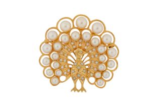 A CULTURED PEARL PEACOCK BROOCH