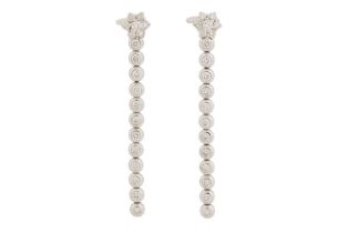 A PAIR OF DIAMOND PENDENT EARRINGS