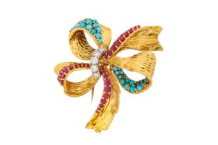 KUTCHINSKY Ι A TURQUOISE, RUBY AND DIAMOND BROOCH, CIRCA 1960