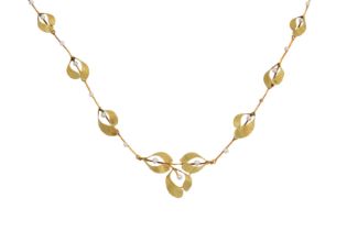 A SEED PEARL AND MISTLETOE NECKLACE