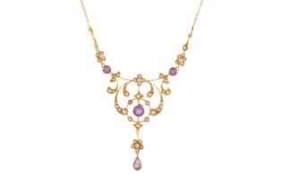 AN ART NOUVEAU AMETHYST AND SEED PEARL NECKLACE