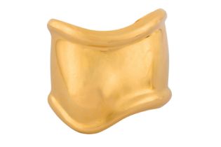 ELSA PERETTI FOR TIFFANY & CO. Ι A 'BONE' GOLD CUFF