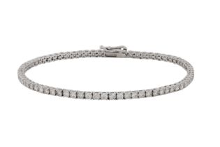 A DIAMOND LINE BRACELET