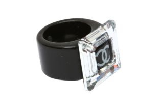 Chanel Black Resin CC Ring - Size L