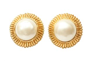 Chanel Ivory Pearl Clip On Earrings