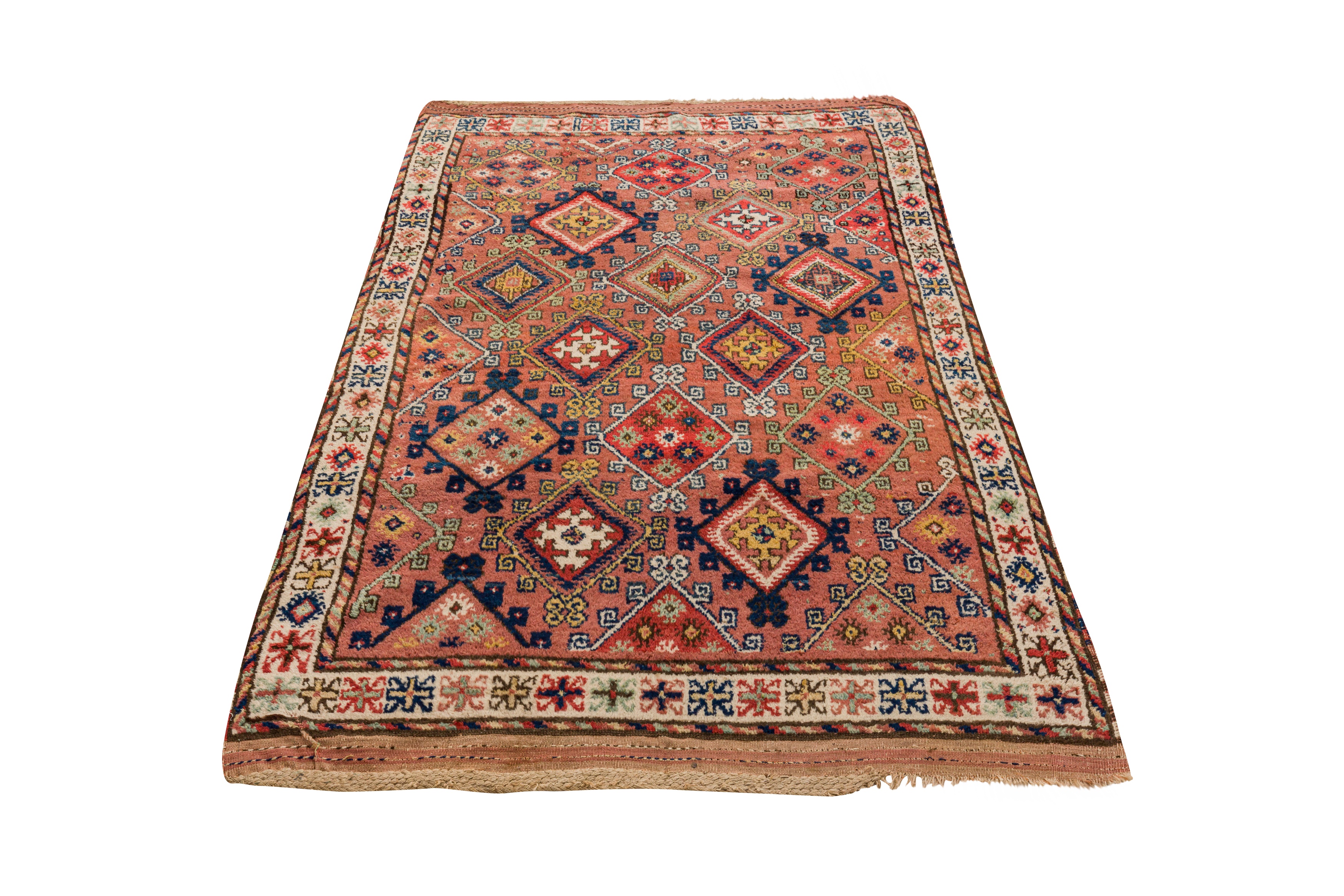 AN ANTIQUE KURDISH RUG - Image 2 of 8