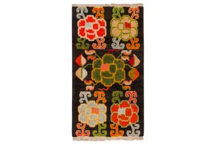 A FINE TIBETAN RUG