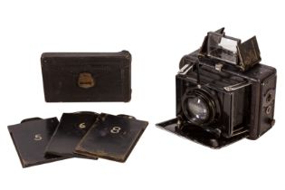 A Ernemann V.P Miniature Klapp Camera