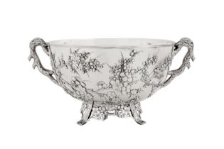 A late 19th / early 20th century Chinese export silver twin handled bowl, Canton circa 1900 by Ye Bo