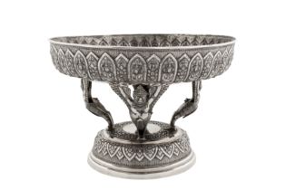 A mid-20th century Cambodian silver dish on stand (Tok), circa 1940 marked MOL