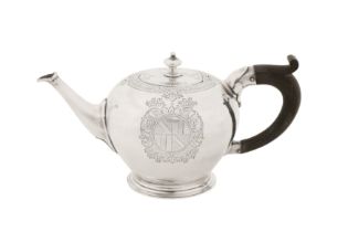 Scottish interest – A George II sterling silver teapot, London 1734 by Thomas Parr II (reg. 9th Feb